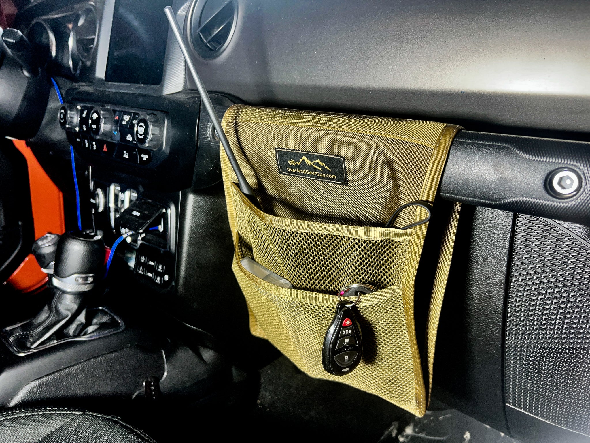 Jeep Grab Handle Mesh Flat Pocket - Portable Accessories Pouch for Jeep –  Overland Gear Guy
